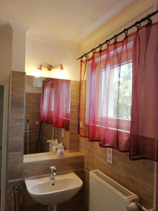 Zoe Apartman Siofok Exterior photo