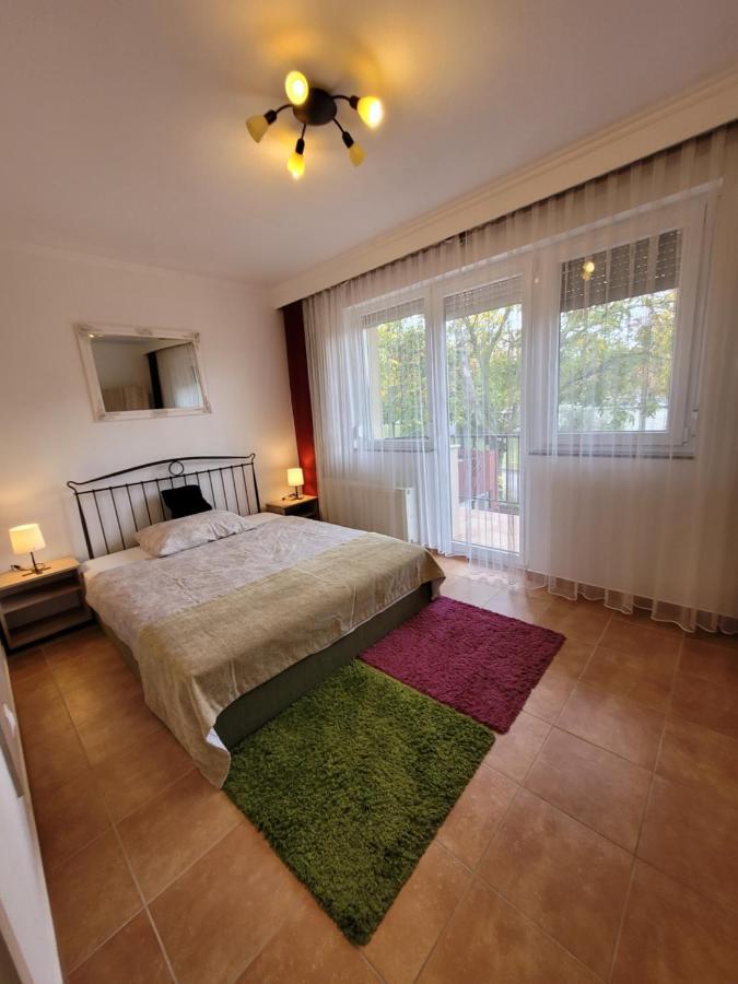 Zoe Apartman Siofok Exterior photo