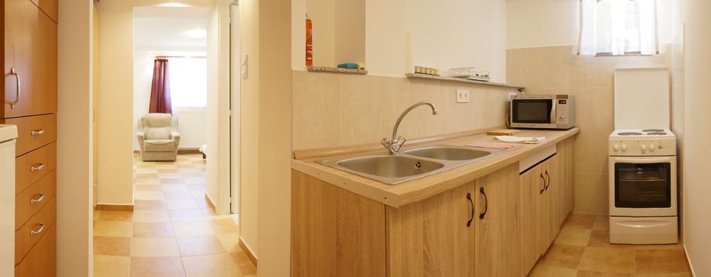 Zoe Apartman Siofok Exterior photo